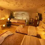 Auberge de jeunesse Kamelya Cave (adults Only)