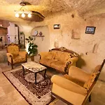 Auberge de jeunesse Kamelya Cave (adults Only)